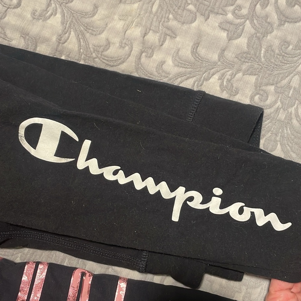 2 pair like new Leggings black - Picture 2 of 5